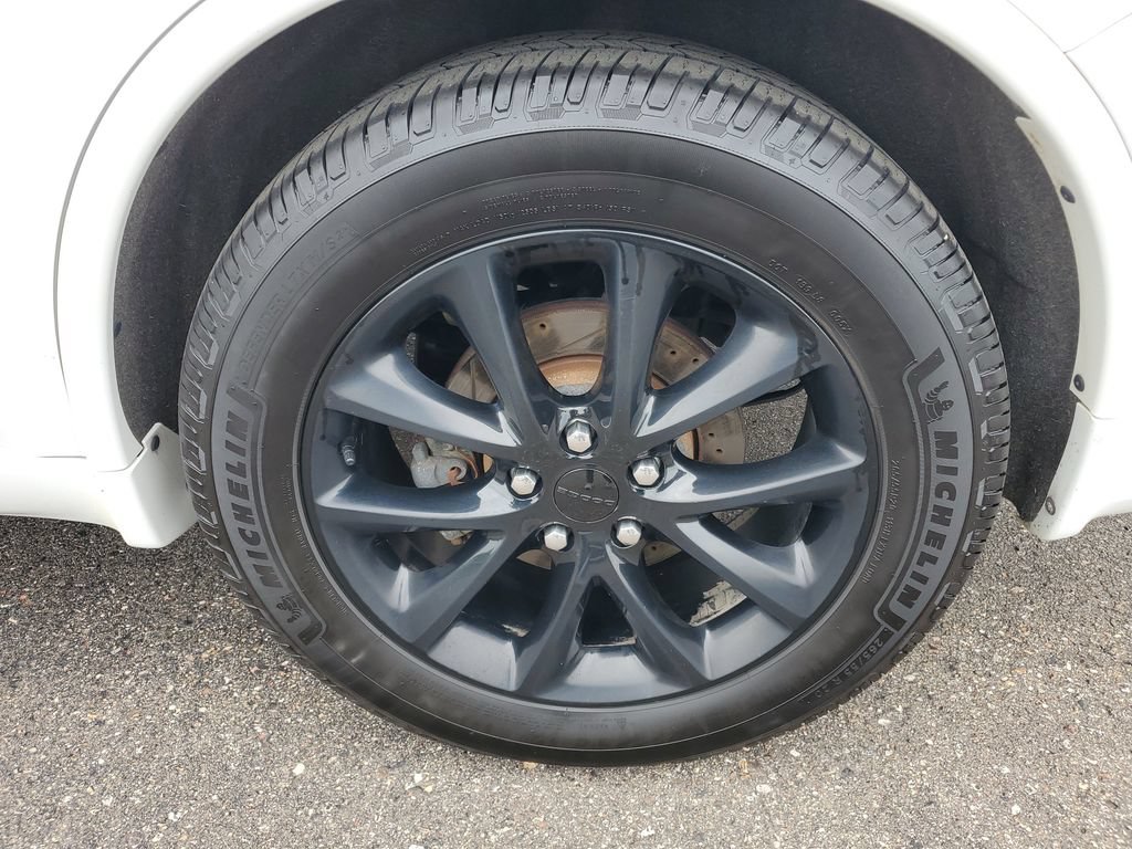 Used 2018 Dodge Durango R/T w/ Blacktop Package AWD/4WD image 35