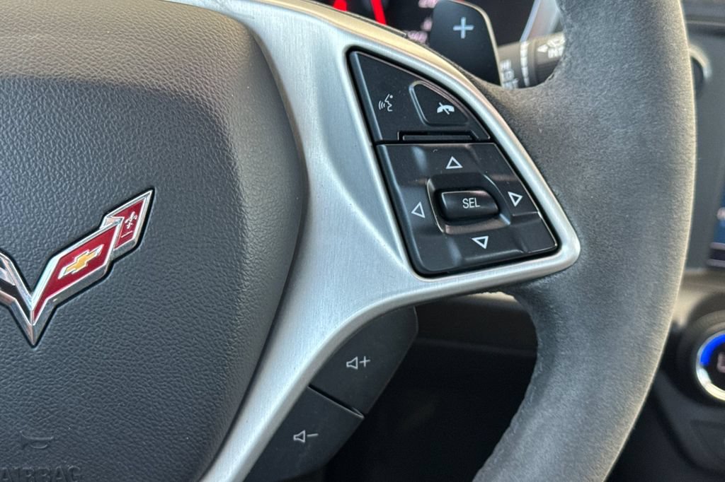 Used 2017 Chevrolet Corvette Stingray Coupe RWD image 28