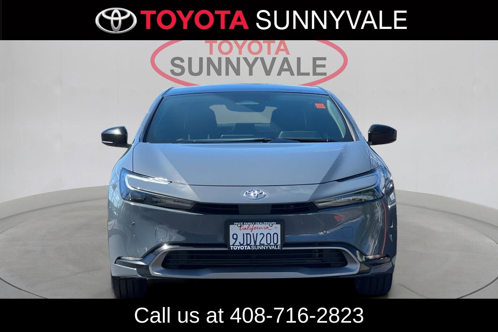 Used 2023 Toyota Prius XLE image 11