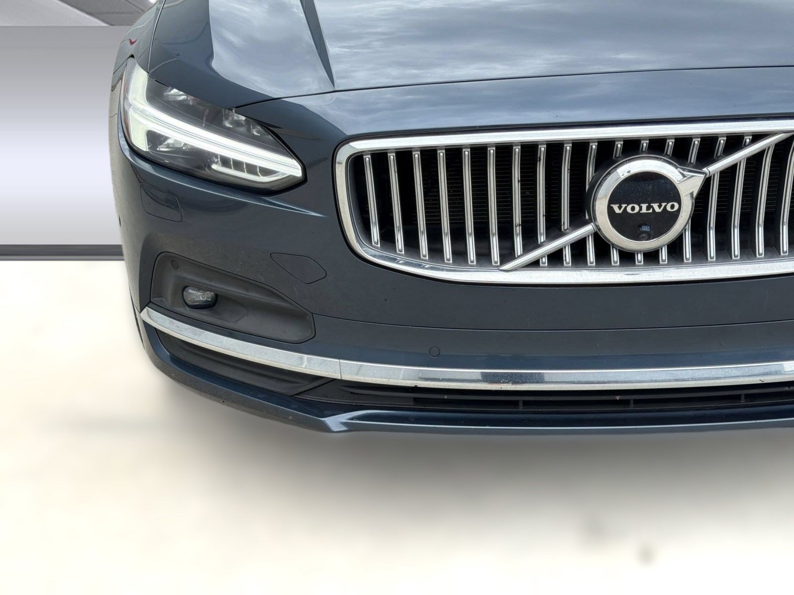 Used 2023 Volvo S90 B6 Ultimate w/ Protection Package Premier AWD/4WD image 11