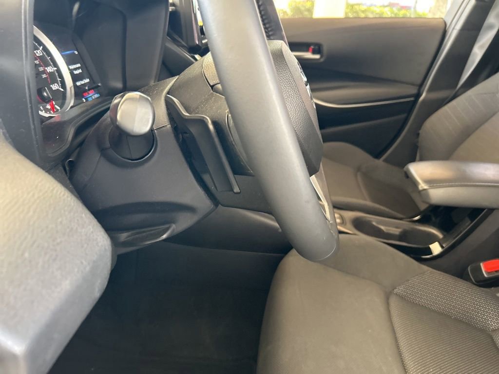 Used 2022 Toyota Corolla SE image 29