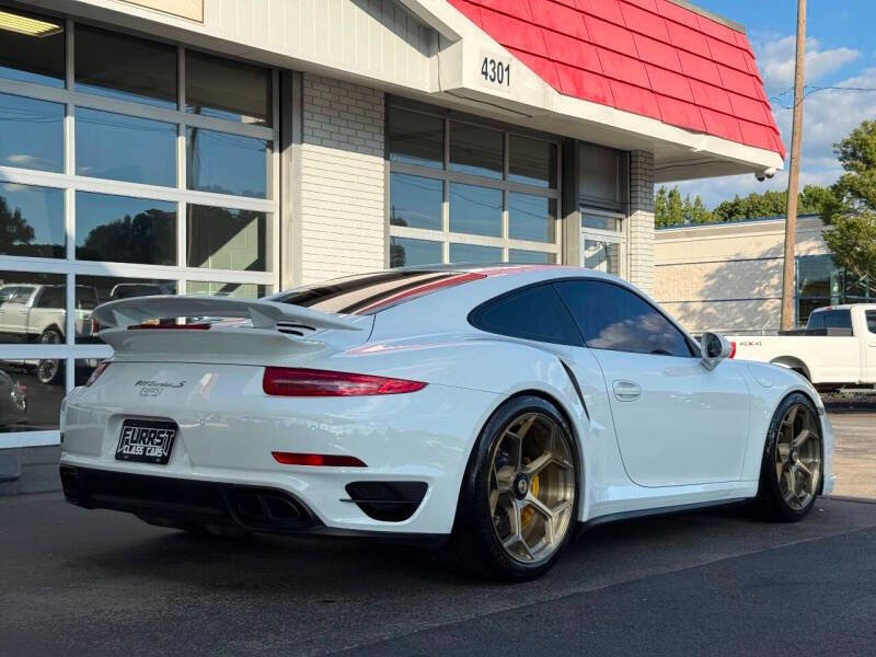 Used 2015 Porsche 911 Turbo S image 3