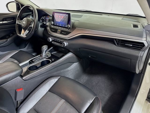 Used 2024 Nissan Altima 2.5 SR image 25