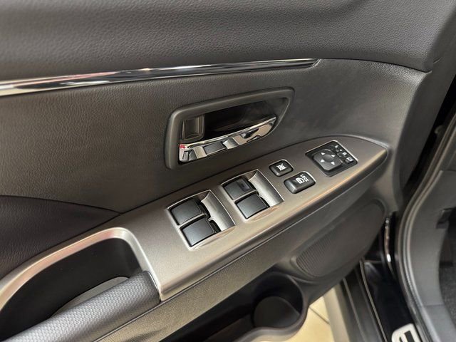 New 2026 Mitsubishi Outlander Sport SE image 7