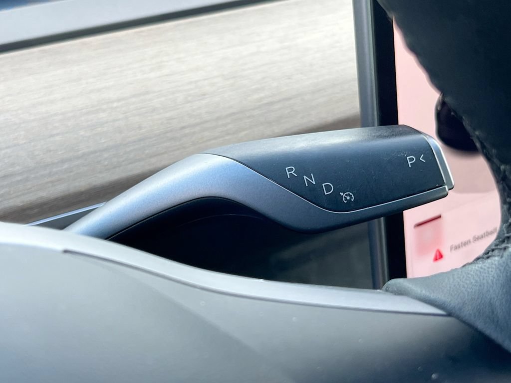 Used 2023 Tesla Model 3 Standard Range RWD image 16
