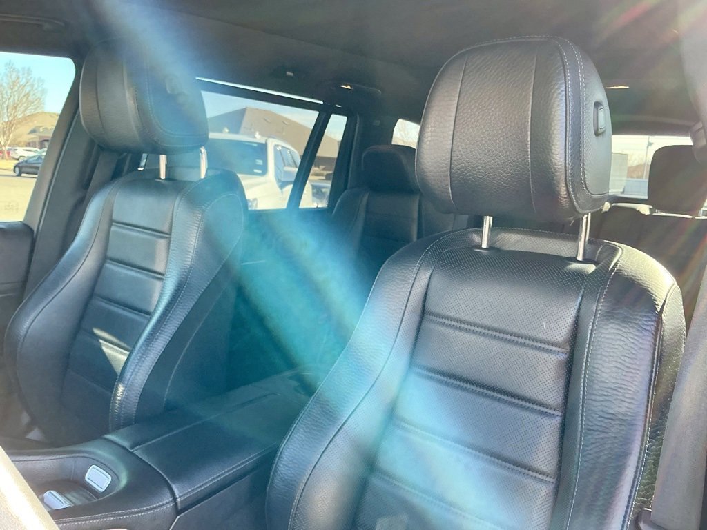 Used 2021 Mercedes-Benz GLS 580 4MATIC image 37