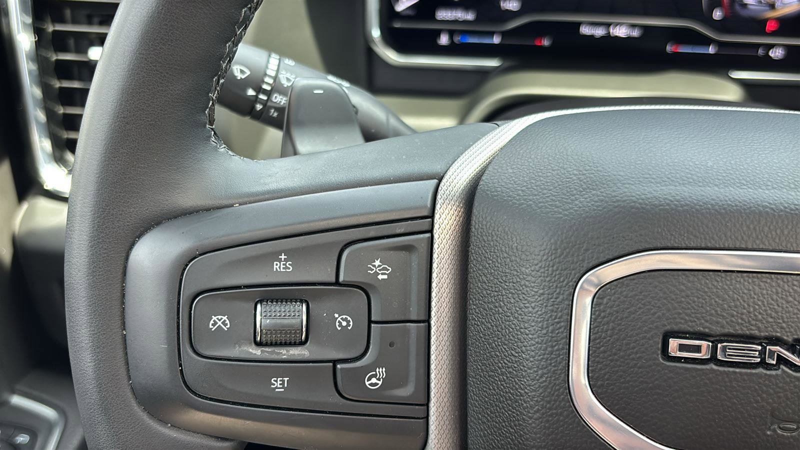 Certified 2024 GMC Sierra 1500 Denali w/ Technology Package AWD/4WD image 28