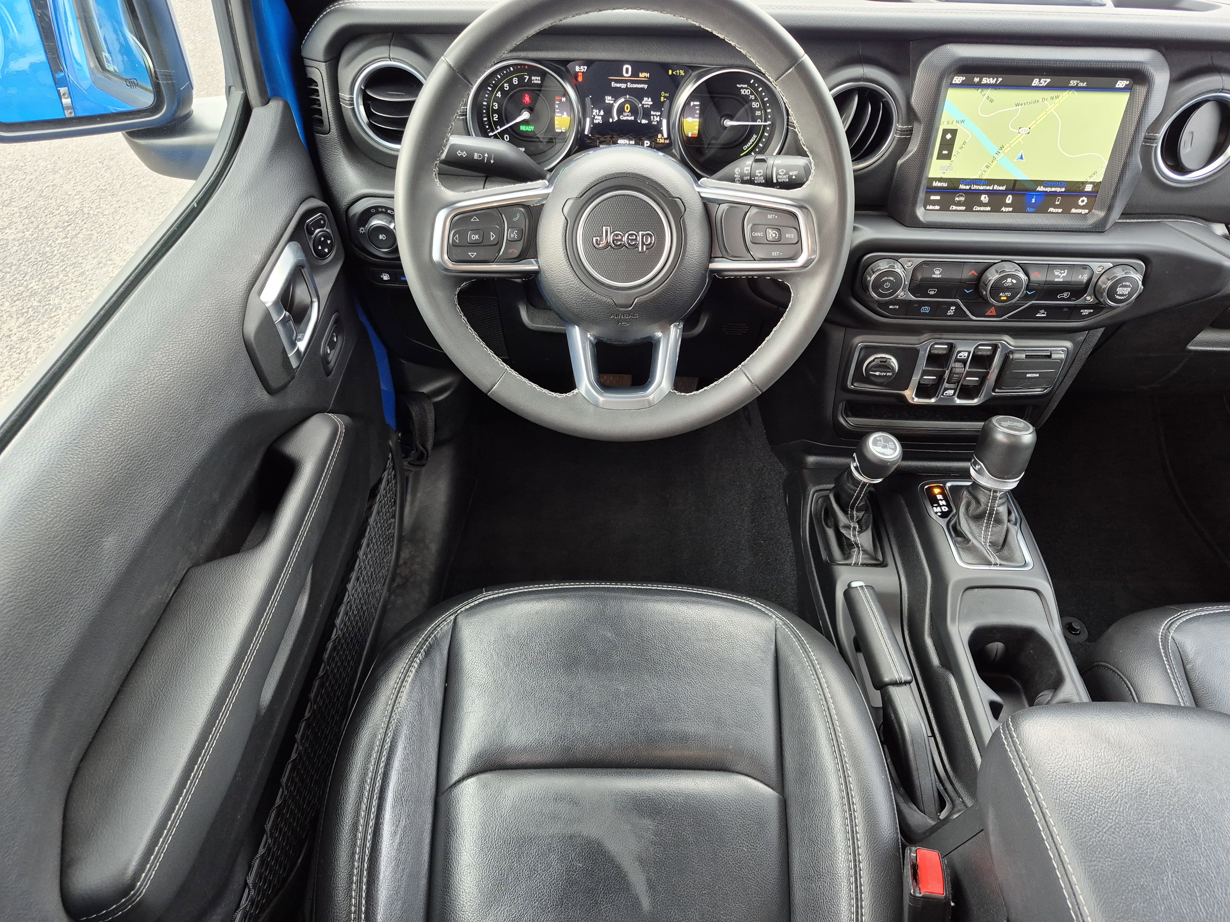 Used 2023 Jeep Wrangler Unlimited Sahara AWD/4WD image 28