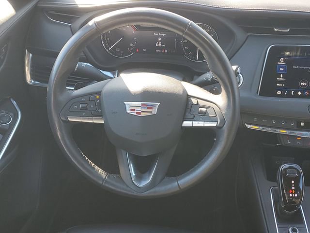 Certified 2023 Cadillac XT4 Luxury w/ Cold Weather Package AWD/4WD image 29