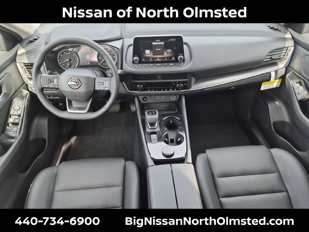 New 2026 Nissan Rogue Dark Armor AWD/4WD image 17