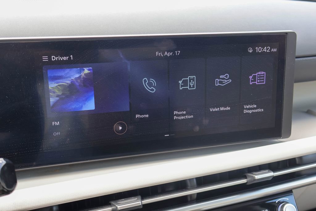 Used 2025 Hyundai Tucson SEL FWD image 3
