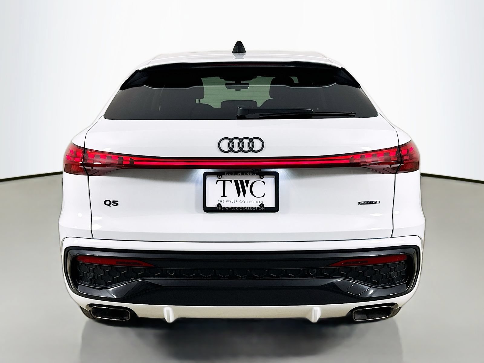 New 2026 Audi Q5 Premium Plus AWD/4WD image 6