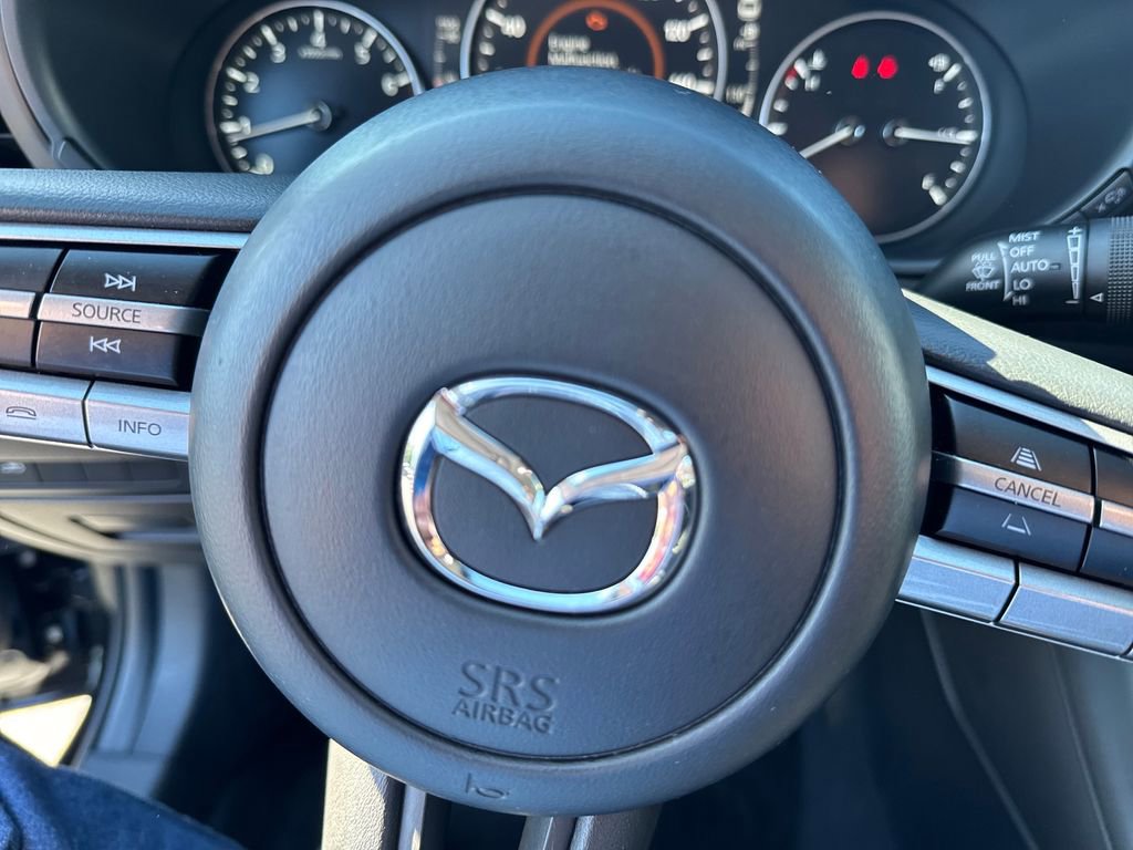 Used 2021 MAZDA MAZDA3 s FWD image 18