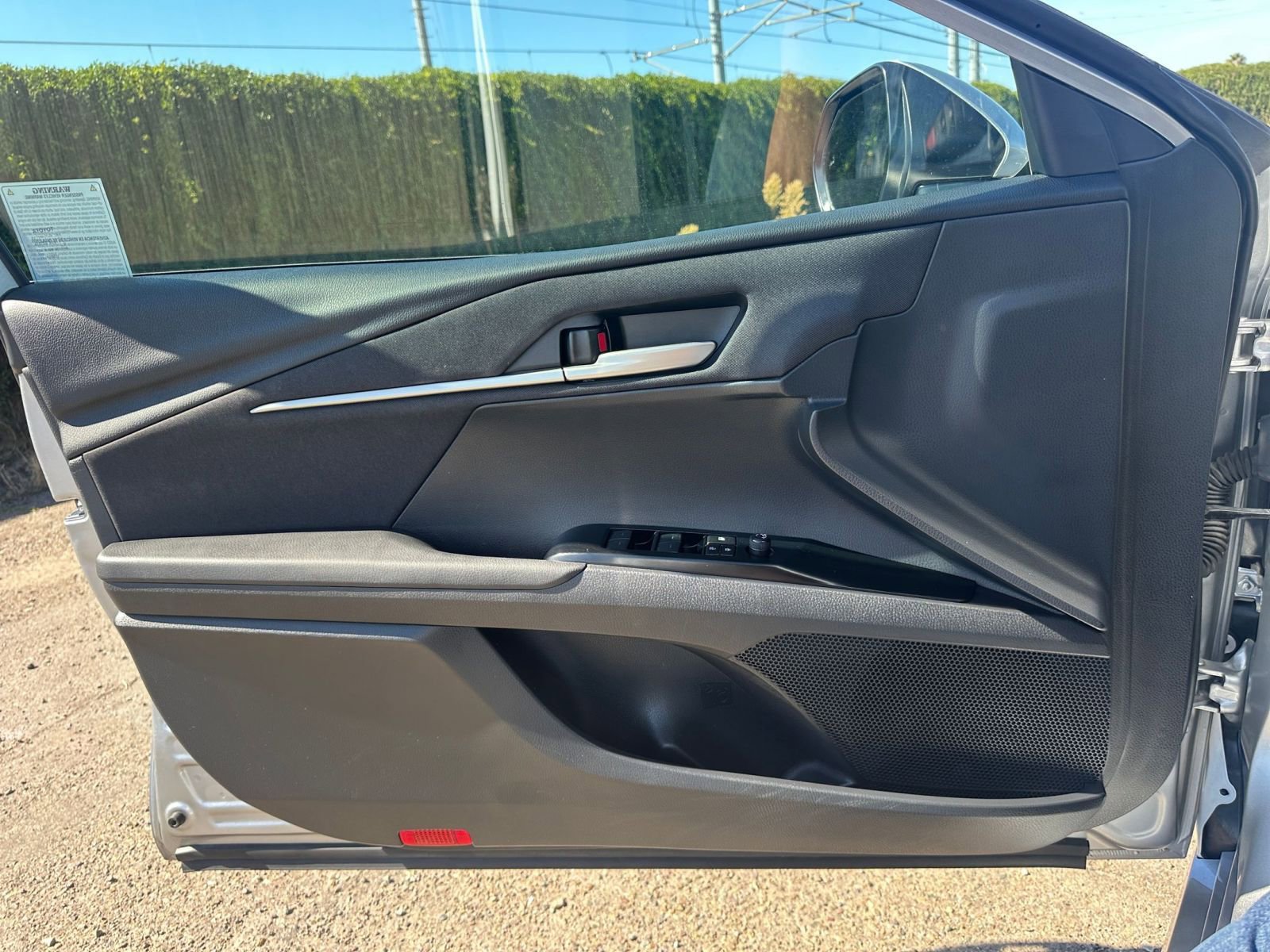 Used 2025 Toyota Camry LE image 20