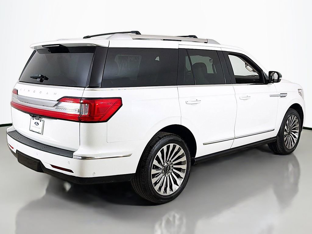 Used 2021 Lincoln Navigator Reserve w/ Luxury Package image 13