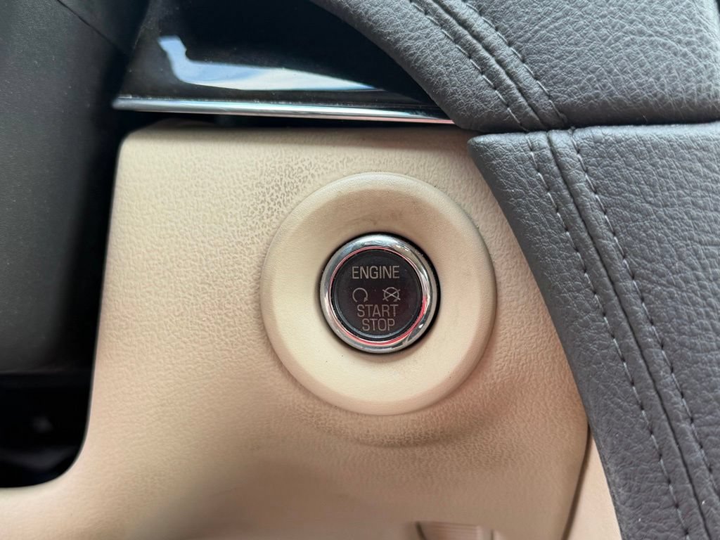 Used 2015 Lincoln MKT AWD w/ Equipment Group 201A image 21