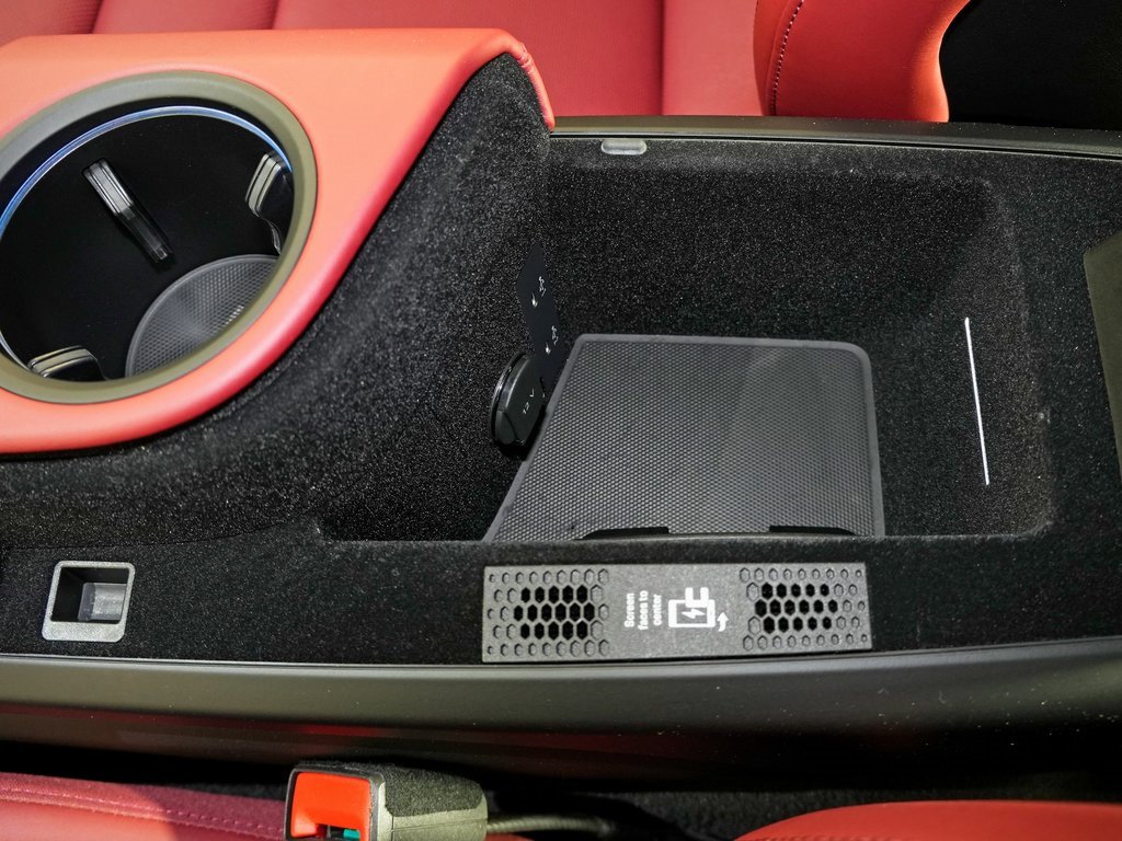 Certified 2023 Porsche Taycan 4S image 33