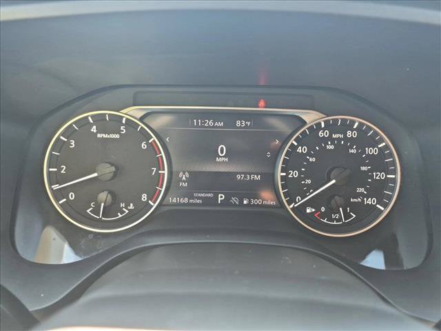Used 2025 Nissan Rogue S FWD image 11