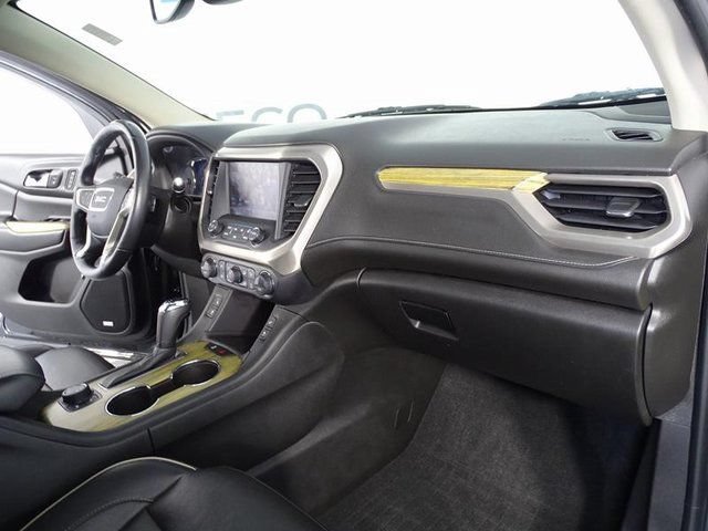 Used 2018 GMC Acadia Denali w/ Technology Package AWD/4WD image 22