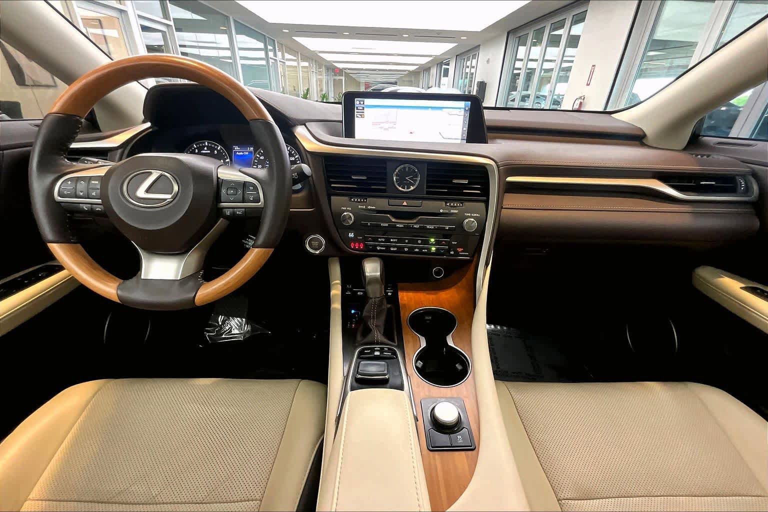 Used 2017 Lexus RX 350 FWD w/ Premium Package image 29
