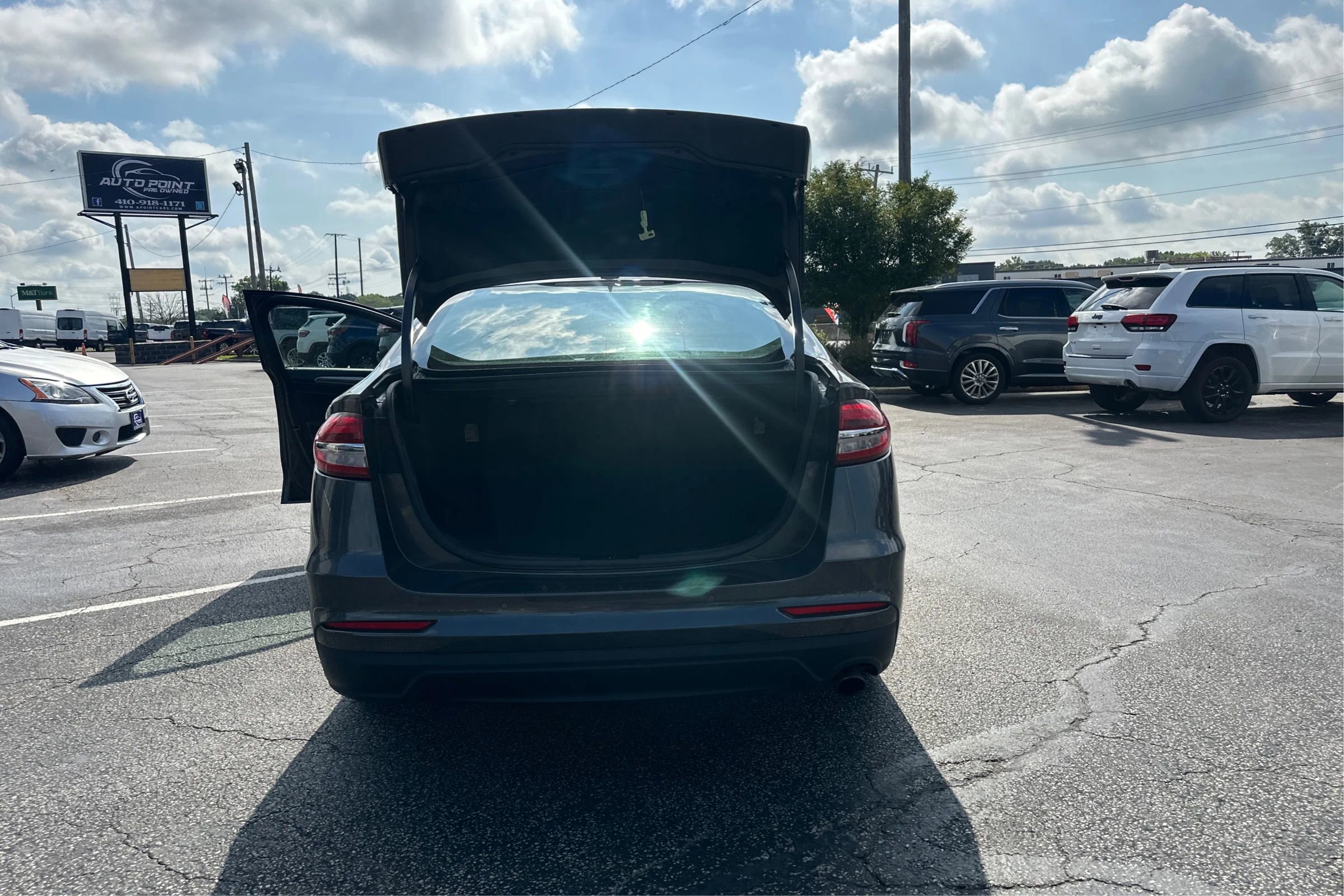 Used 2019 Ford Fusion SEL image 8