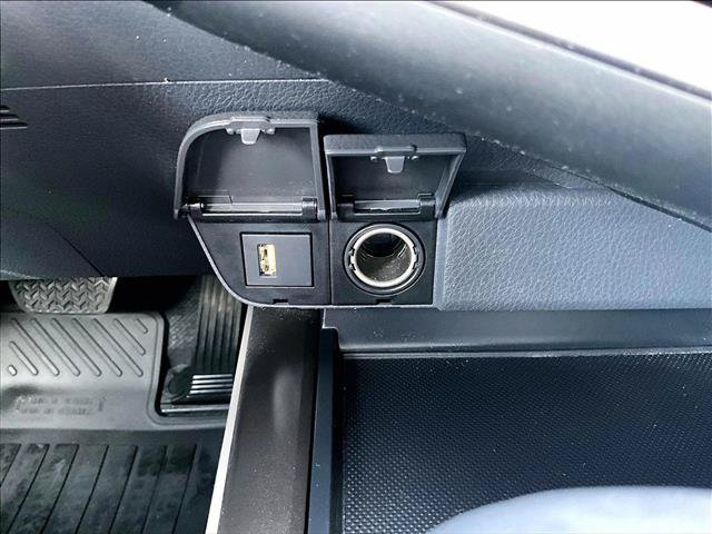 Used 2023 Toyota Camry SE FWD image 24