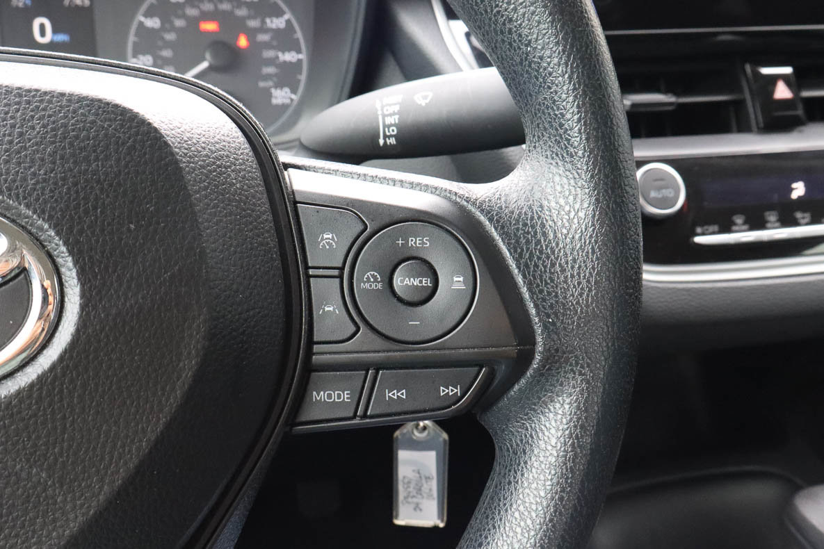 Used 2024 Toyota Corolla LE FWD image 24