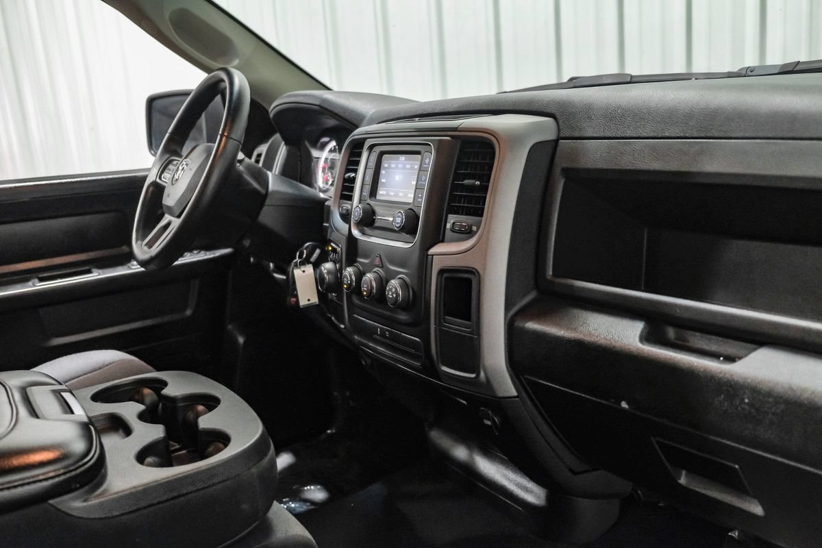 Used 2021 RAM 1500 Tradesman w/ Chrome Plus Package RWD image 12