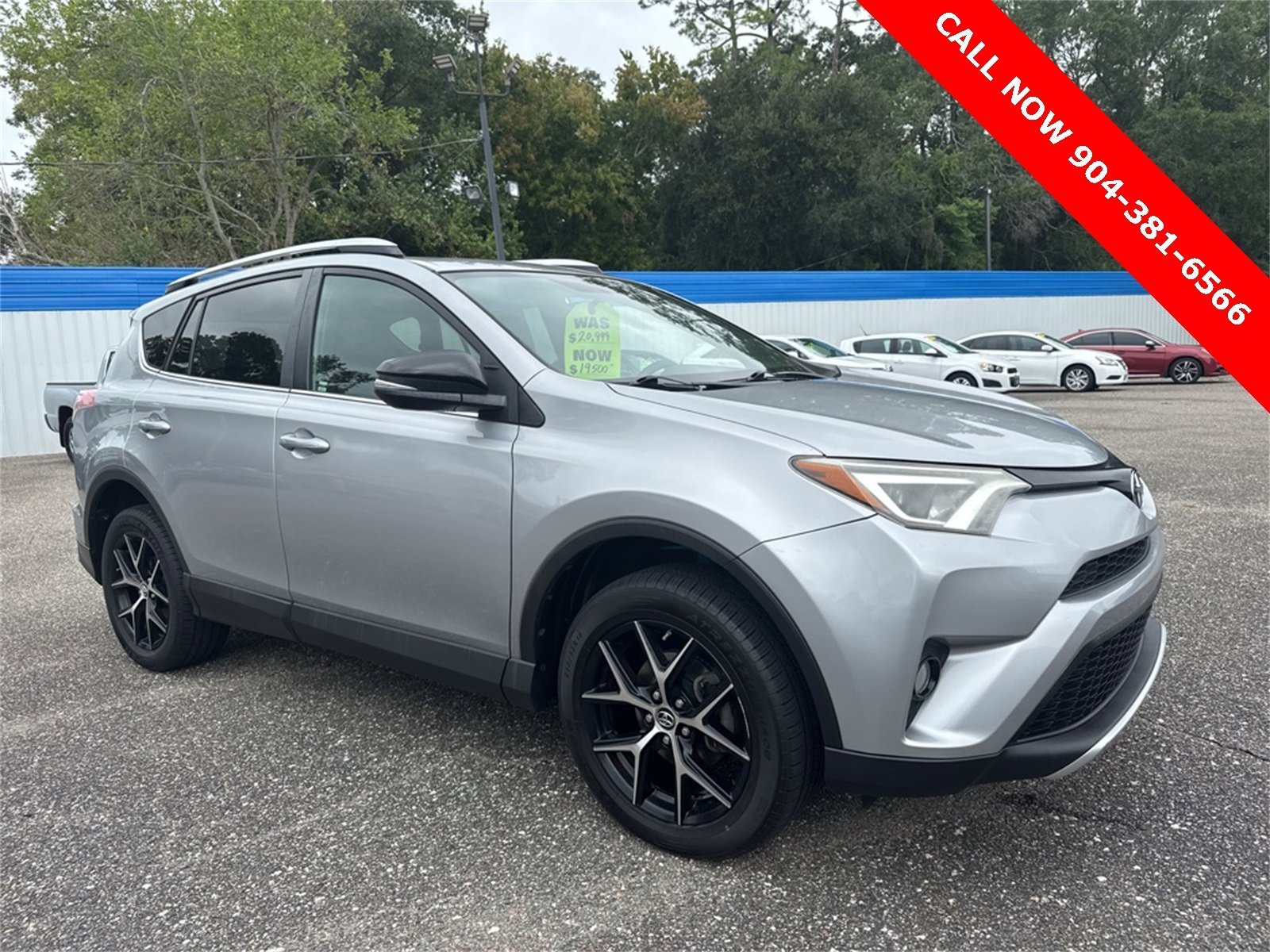 Used 2016 Toyota RAV4 SE