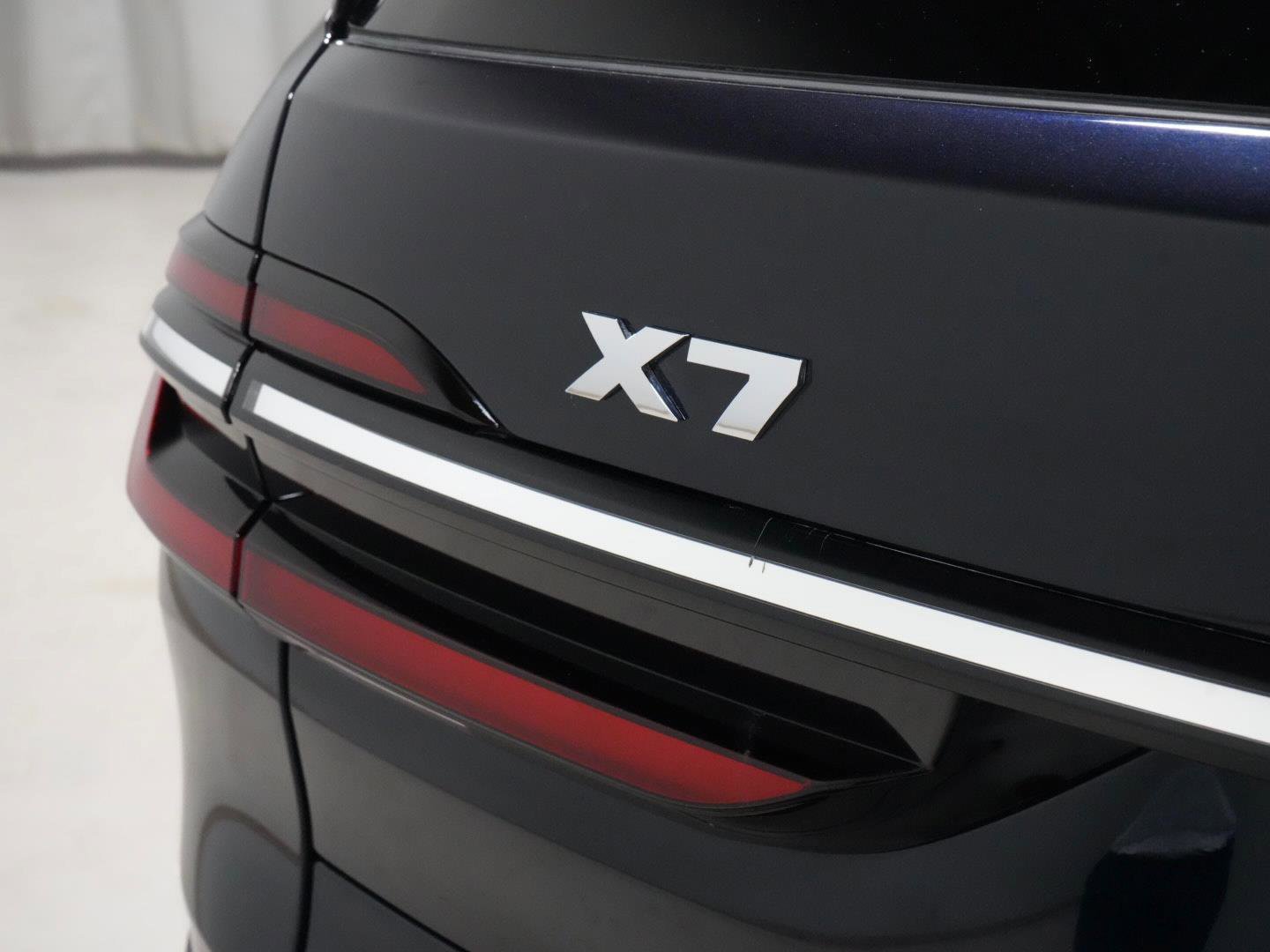 Certified 2023 BMW X7 M60i w/ Executive Package image 29