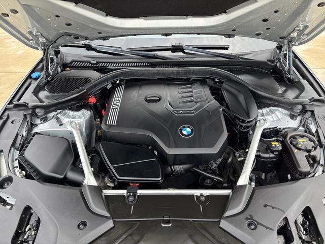 Used 2021 BMW 530i w/ Convenience Package image 23