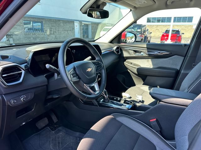 Certified 2024 Chevrolet TrailBlazer LT w/ LT Cold Weather Package AWD/4WD image 10
