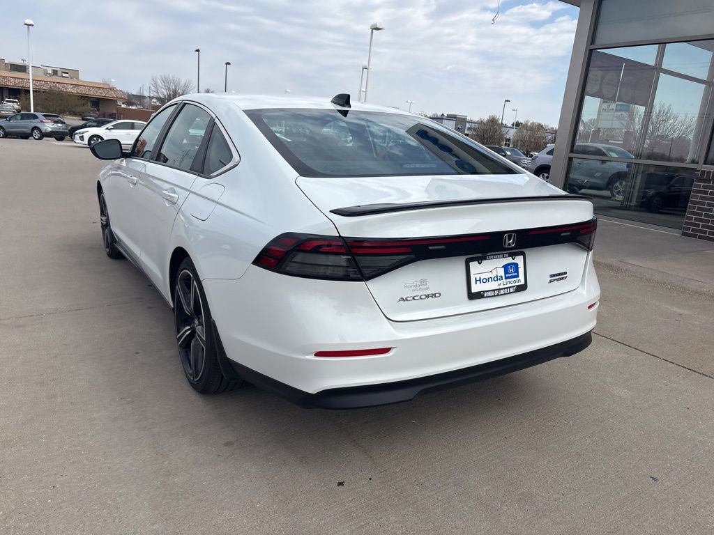 Used 2023 Honda Accord Sport image 7