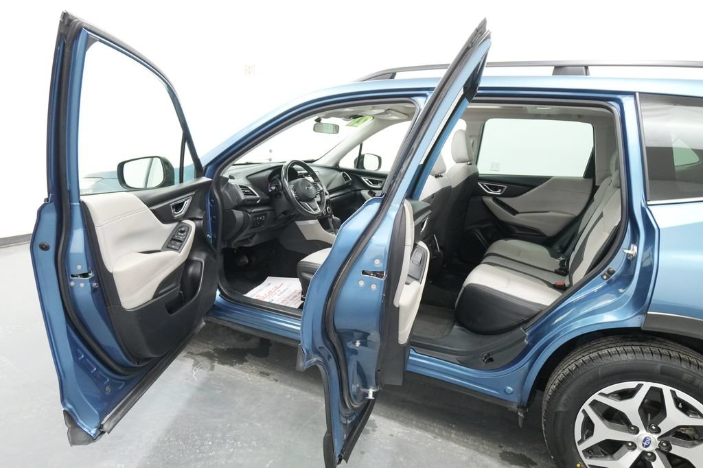Used 2021 Subaru Forester Premium AWD/4WD image 22