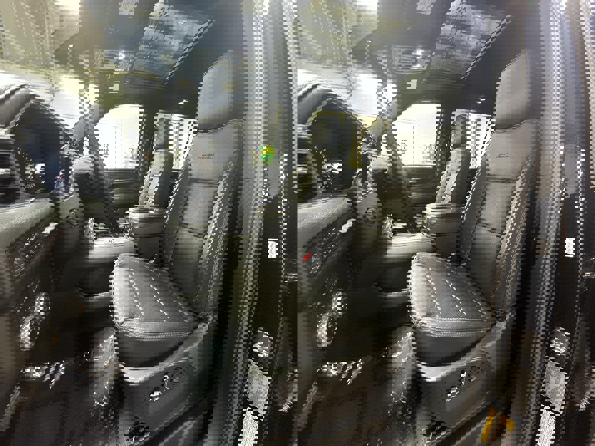 Used 2022 GMC Yukon XL Denali image 21