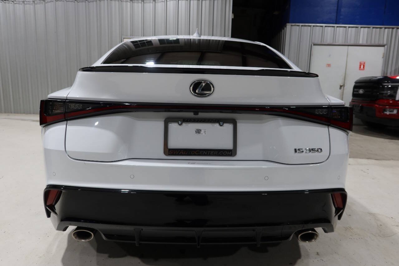 Used 2024 Lexus IS 350 F Sport w/ Navigation Package RWD image 4
