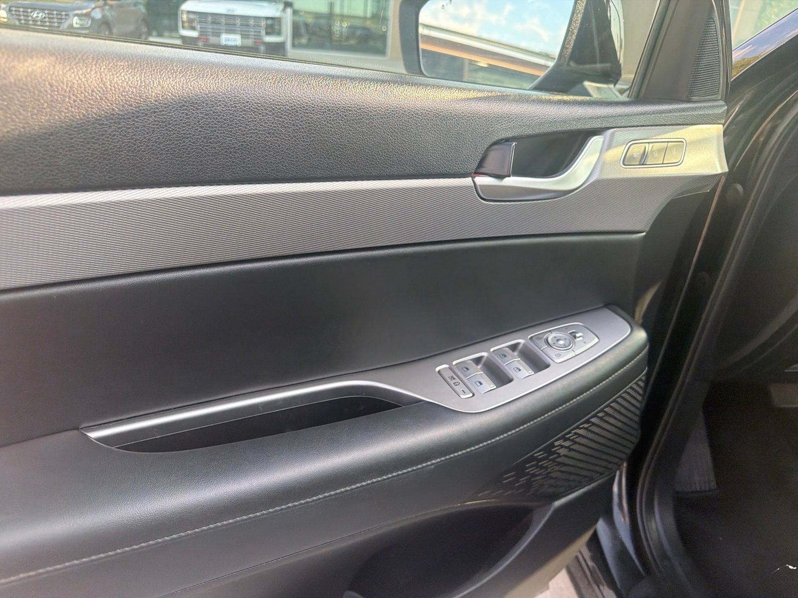 Used 2022 Hyundai Palisade SEL w/ Premium Package FWD image 13