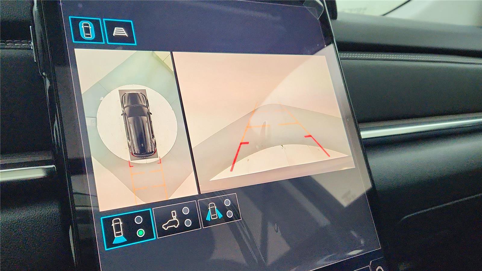 New 2026 GMC Terrain Denali image 37