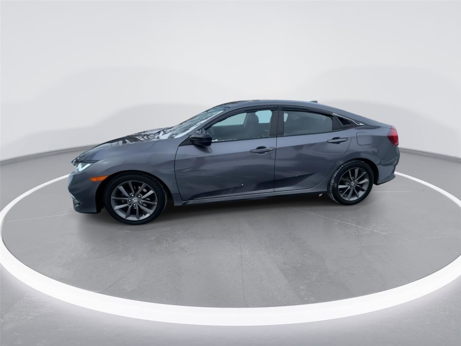Used 2021 Honda Civic EX-L image 5