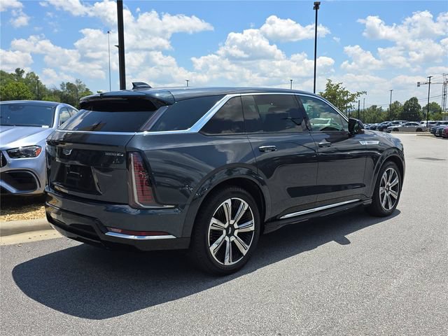 Used 2025 Cadillac Escalade IQ Luxury 2 w/ LPO, Premium Carpet Package AWD/4WD image 3