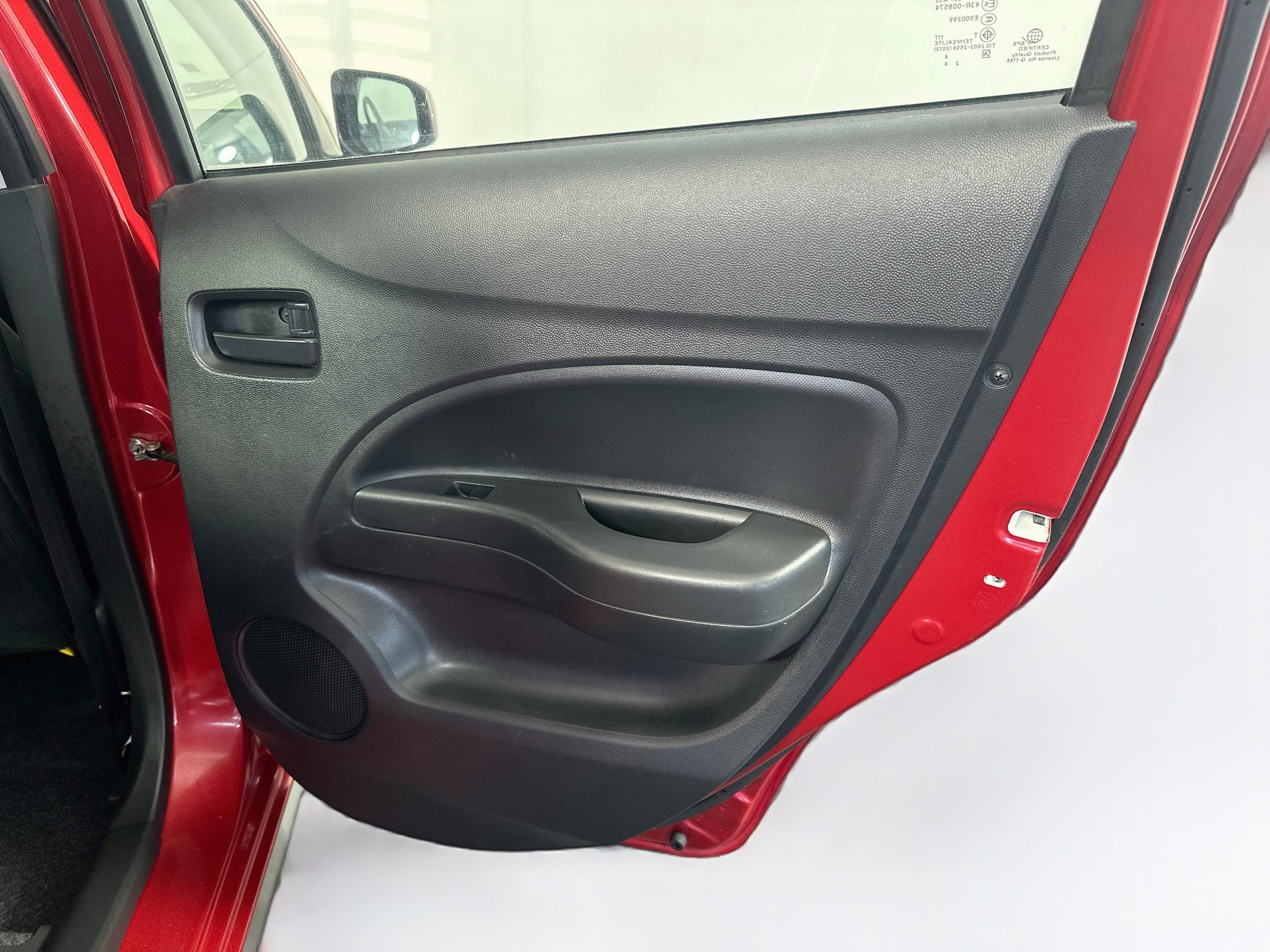 Used 2024 Mitsubishi Mirage ES FWD image 28
