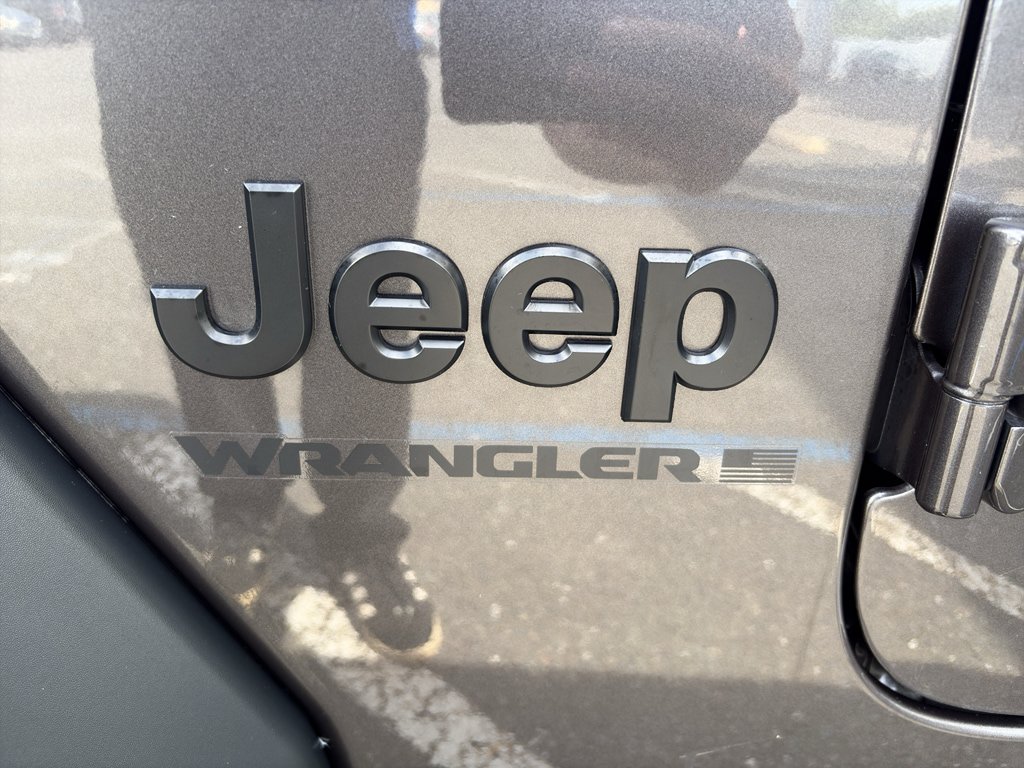 Used 2026 Jeep Wrangler Unlimited Rubicon 392 w/ Quick Order Package 27X Moab AWD/4WD image 6
