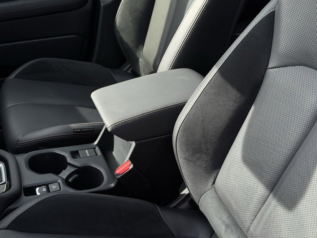 Used 2025 Subaru Forester Touring image 22