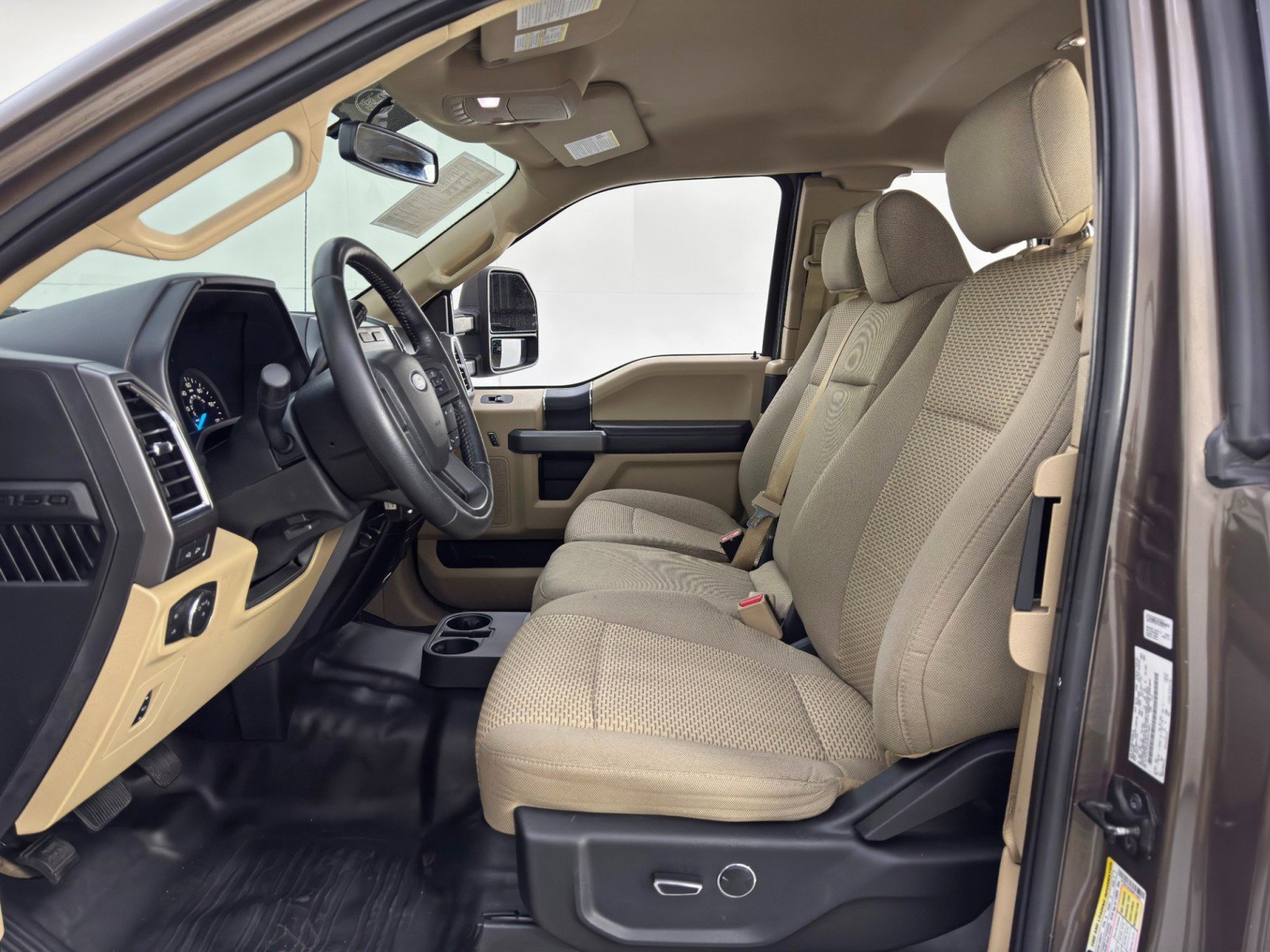 Used 2016 Ford F150 XLT w/ Equipment Group 301A Mid image 15