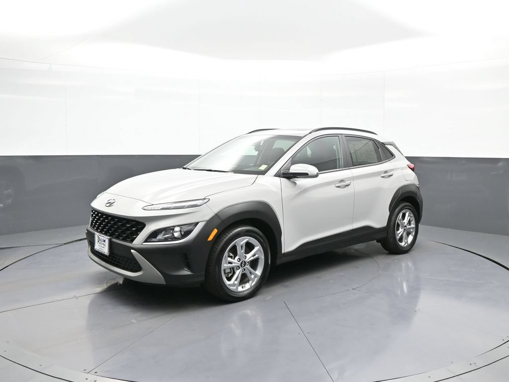 Certified 2022 Hyundai Kona SEL w/ Convenience Package AWD/4WD image 1