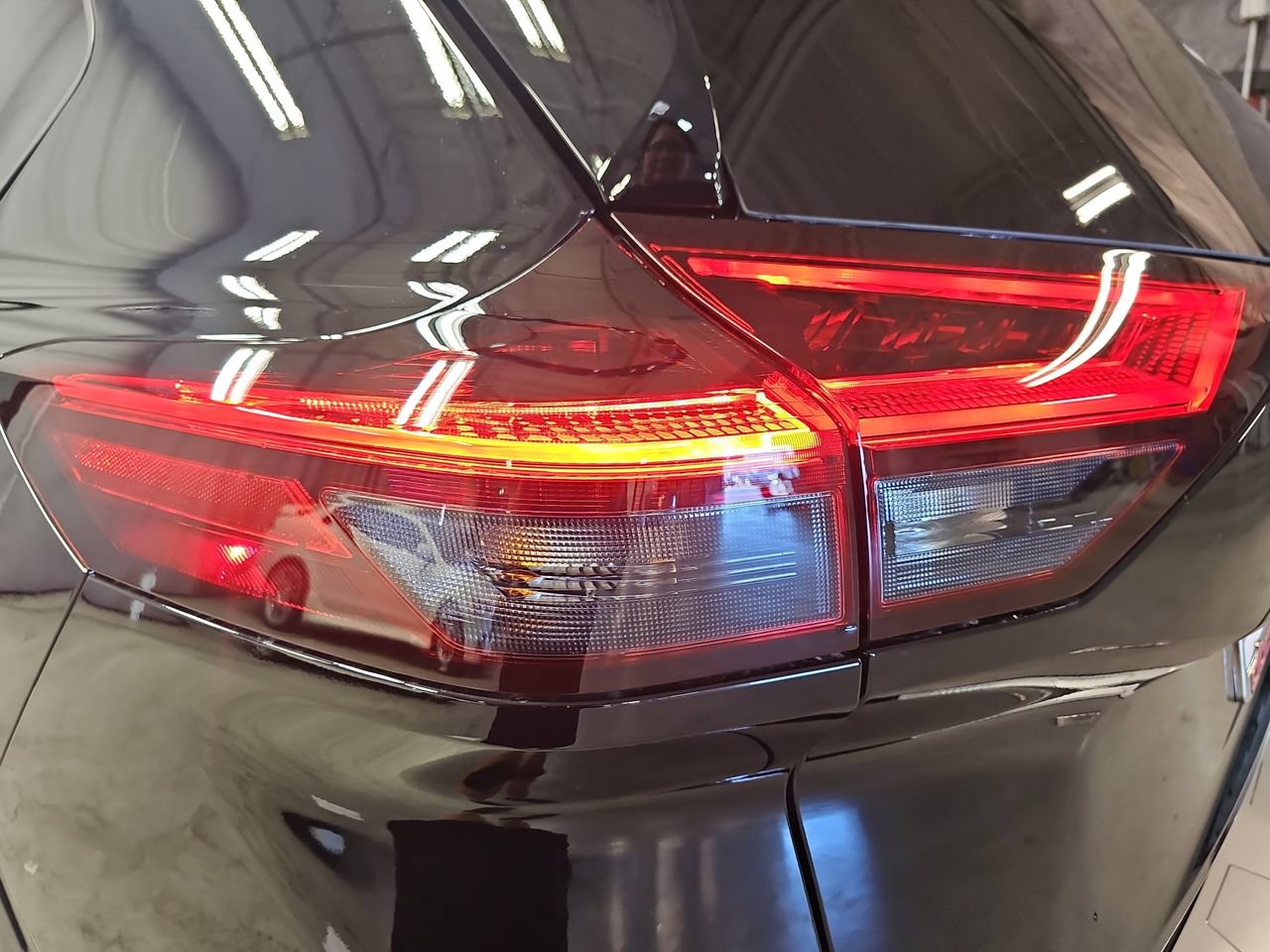 New 2026 Nissan Rogue Platinum w/ Platinum Premium Package AWD/4WD image 13