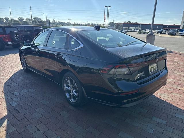 Used 2024 Honda Accord EX image 7