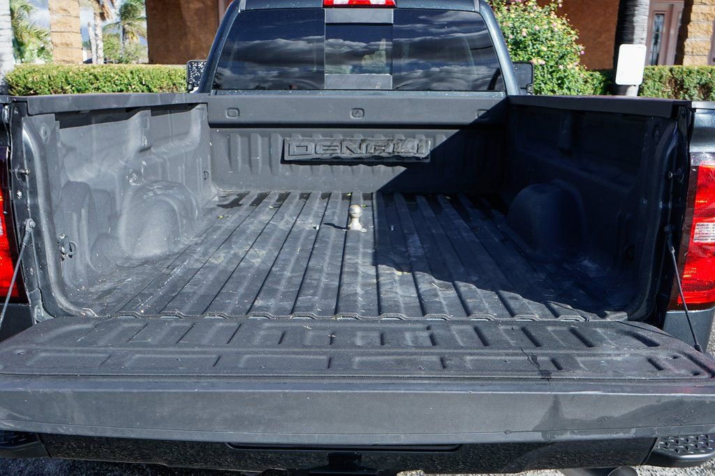 Used 2019 GMC Sierra 3500 Denali image 8