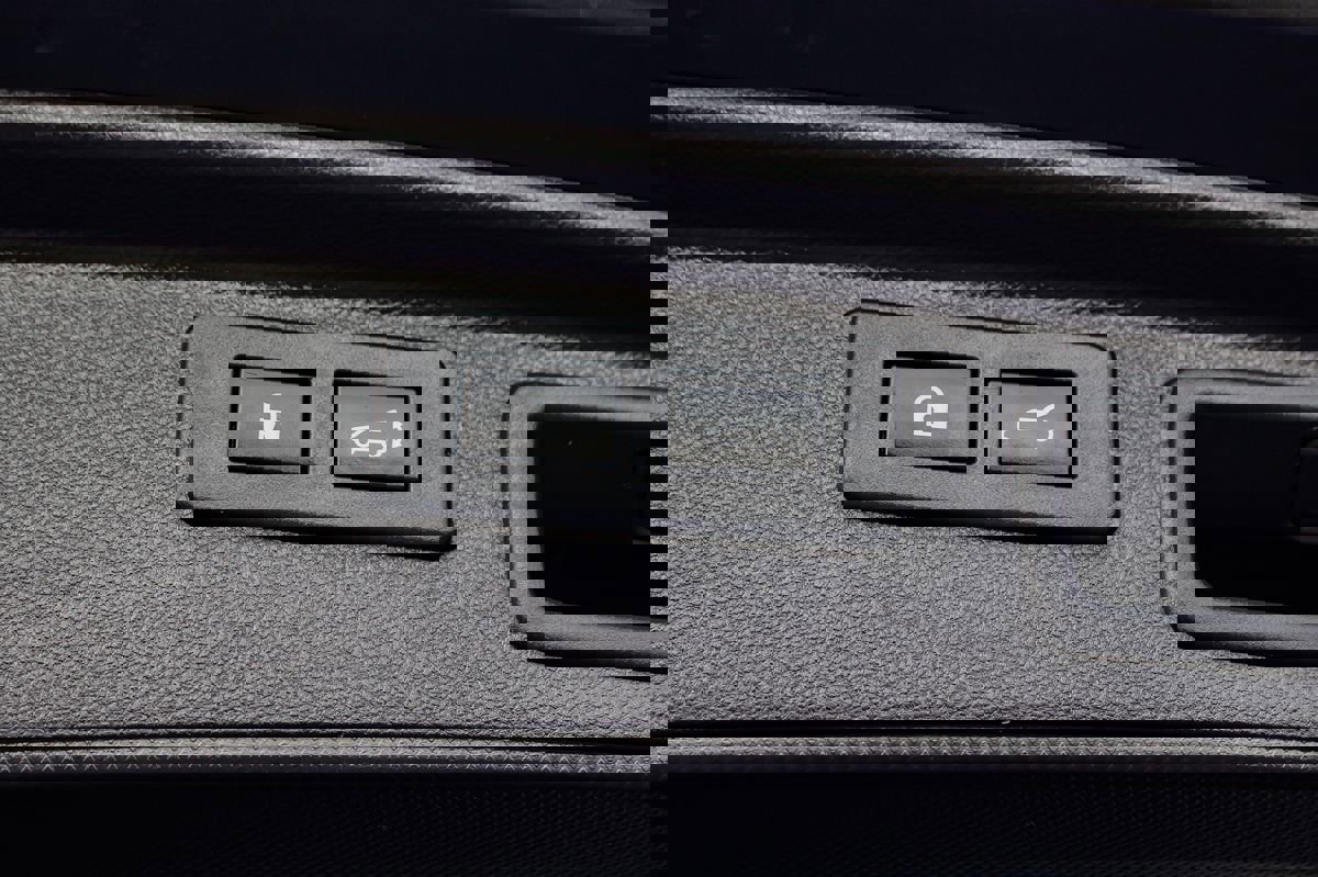 Used 2020 Subaru Forester Premium image 34