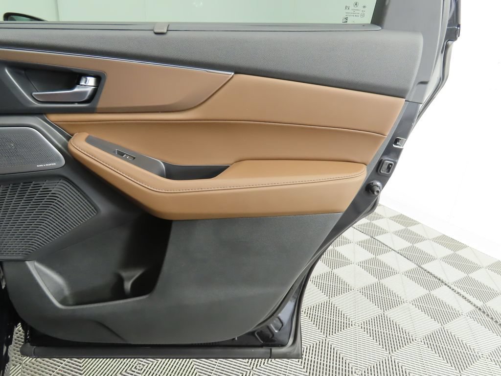 Used 2026 Acura MDX w/ Technology Package FWD image 28